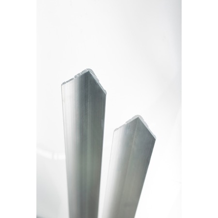 Cornière d’angle acier (zingage blanc) 33 x 33mm - barre de 2m