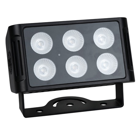 Projecteur 4-en-1 Led 6 x 5W SHOWTEC Cameleon Flood 6 Q4 RGBW IPX65