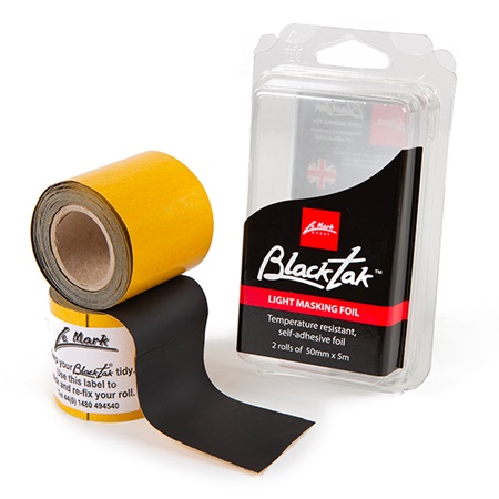 Lot de 2 gaffers aluminium BLACKTAK Masking Foil - 50mm x 5m Noir Mat