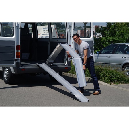 Rampe de chargement ALTEC repliable en 3 parties - long 2m