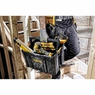 Boîte à outils ouverte TSTAK par DEWALT