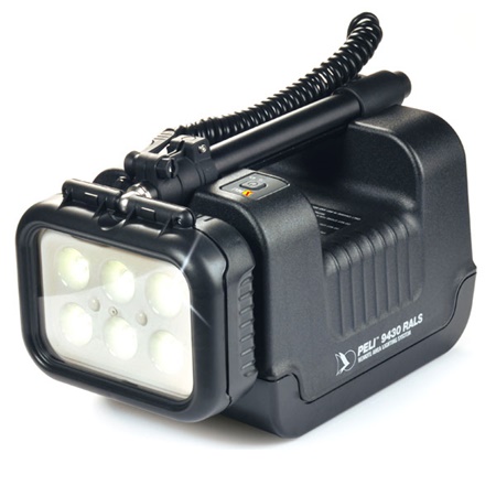 Système d'éclairage autonome sur batterie PELI - 1 projecteur LED